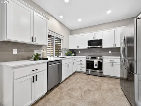 19446 Prairie View Terrace Oregon City OR 97045