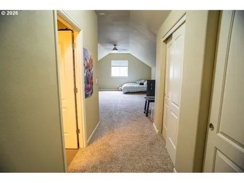 10805 NE 105th Street Vancouver WA 98662
