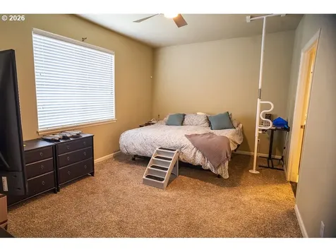 10805 NE 105th Street Vancouver WA 98662
