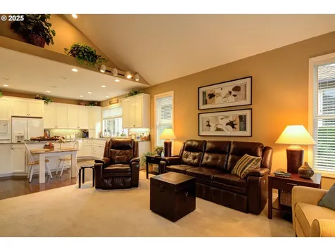 4618 NW Brassie Place Portland OR 97229