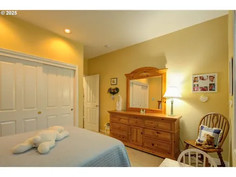 4618 NW Brassie Place Portland OR 97229