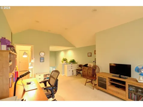 4618 NW Brassie Place Portland OR 97229