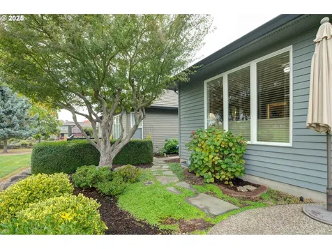 4618 NW Brassie Place Portland OR 97229