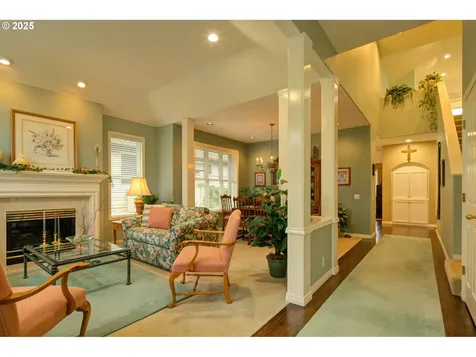 4618 NW Brassie Place Portland OR 97229