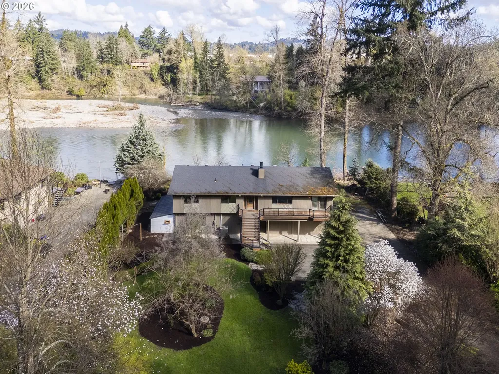 16091 S Clackamas River Drive Oregon City OR 97045