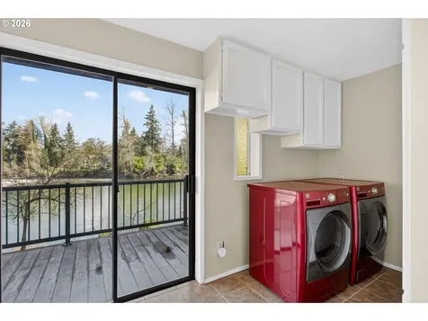 16091 S Clackamas River Drive Oregon City OR 97045