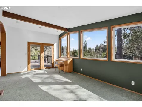 16091 S Clackamas River Drive Oregon City OR 97045