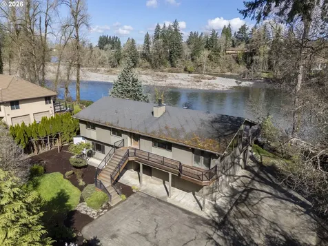 16091 S Clackamas River Drive Oregon City OR 97045