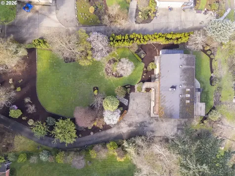 16091 S Clackamas River Drive Oregon City OR 97045