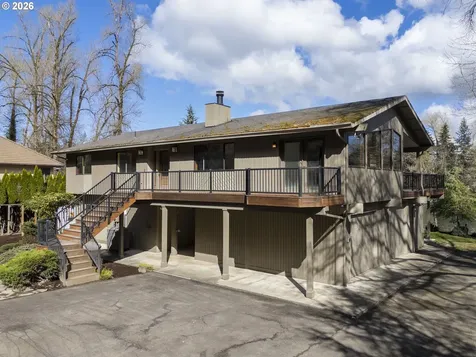 16091 S Clackamas River Drive Oregon City OR 97045