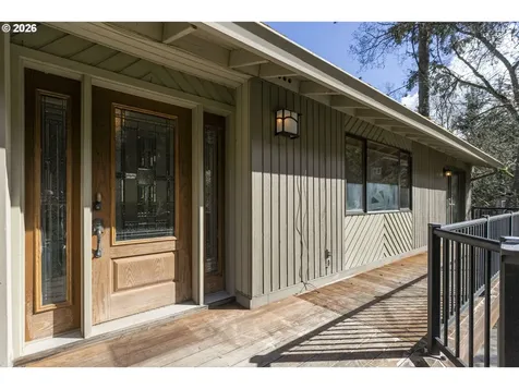 16091 S Clackamas River Drive Oregon City OR 97045