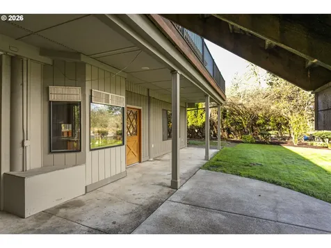 16091 S Clackamas River Drive Oregon City OR 97045