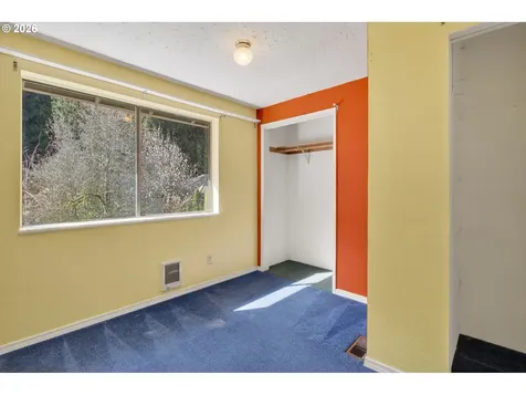 16091 S Clackamas River Drive Oregon City OR 97045
