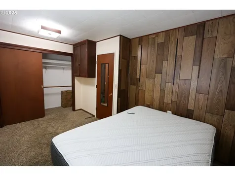 1091 Clark Street North Bend OR 97459