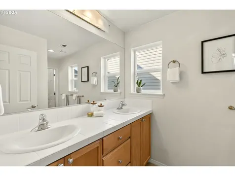 6262 SW 205th Avenue Beaverton OR 97078