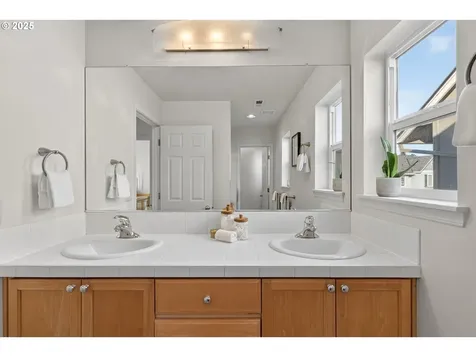 6262 SW 205th Avenue Beaverton OR 97078