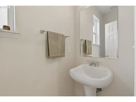 6262 SW 205th Avenue Beaverton OR 97078