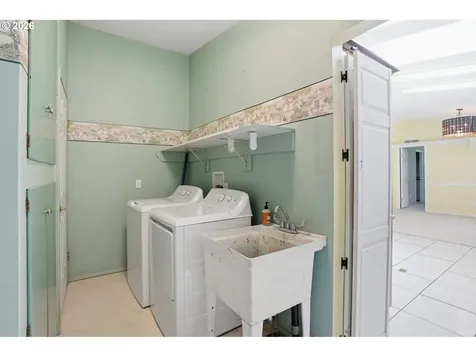 814 SE 357th Avenue Washougal WA 98671