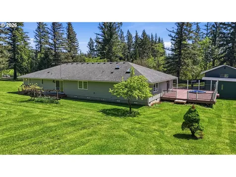 814 SE 357th Avenue Washougal WA 98671