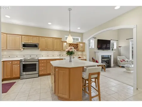 158 SW 105th Terrace Portland OR 97225