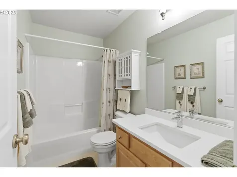 158 SW 105th Terrace Portland OR 97225