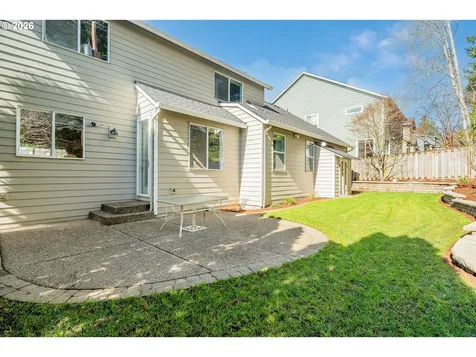 158 SW 105th Terrace Portland OR 97225