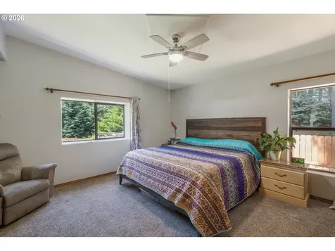 32481 Doolittle Road Cottage Grove OR 97424