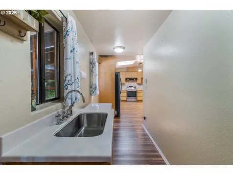 32481 Doolittle Road Cottage Grove OR 97424