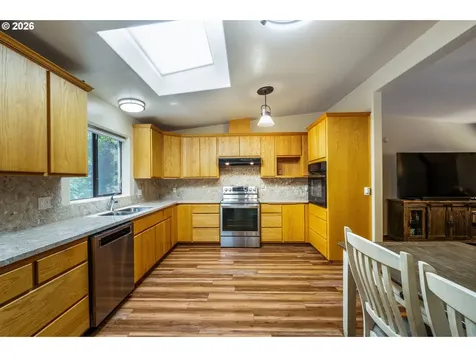 32481 Doolittle Road Cottage Grove OR 97424