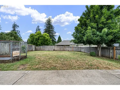 1911 S 8th Street Cottage Grove OR 97424
