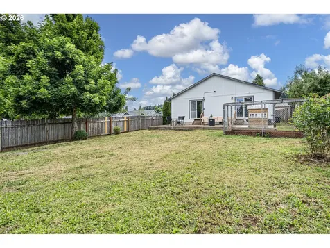 1911 S 8th Street Cottage Grove OR 97424