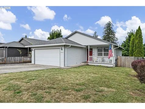 1911 S 8th Street Cottage Grove OR 97424