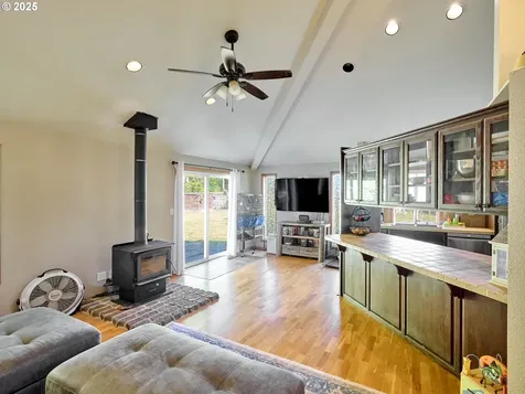 58591 Lone Pine Road Vernonia OR 97064