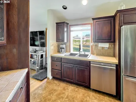 58591 Lone Pine Road Vernonia OR 97064