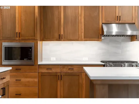 1109 NW 150th Street Vancouver WA 98685