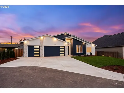 1109 NW 150th Street Vancouver WA 98685