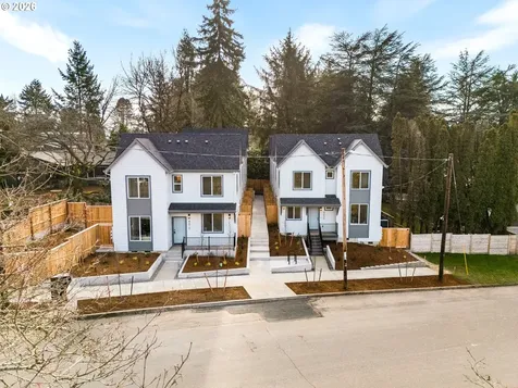 8632 SW 21st Avenue Portland OR 97219
