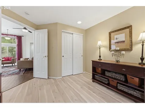 18120 SE 17th Street Vancouver WA 98683