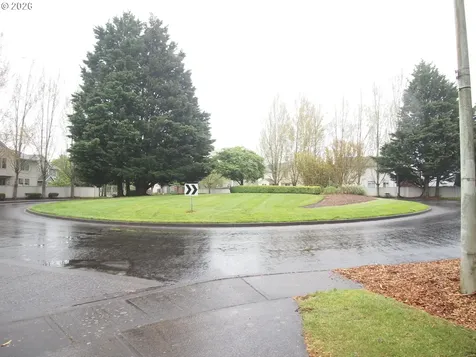 18120 SE 17th Street Vancouver WA 98683