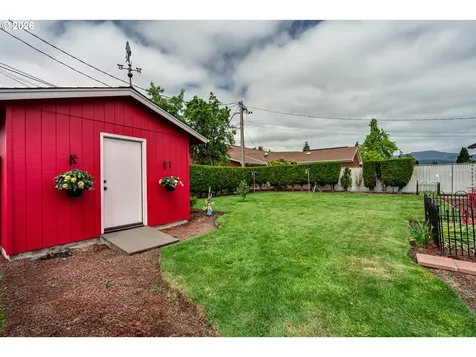 1406 Carter Lane Springfield OR 97477
