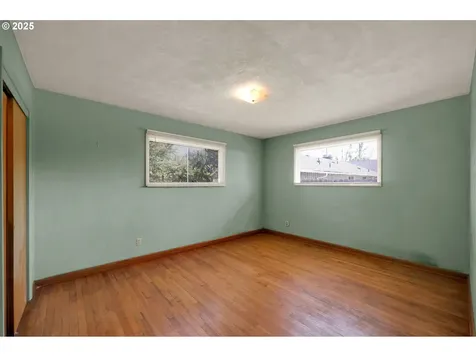 1331 G Street Springfield OR 97477
