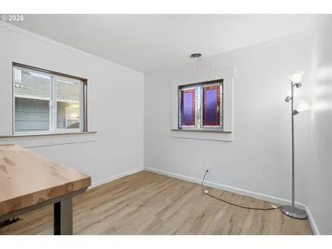 11320 NE Morris Street Portland OR 97220