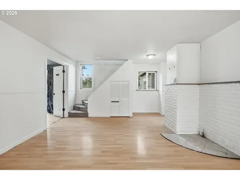 11320 NE Morris Street Portland OR 97220