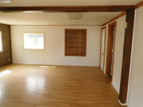 265 N 14th Avenue Elgin OR 97827