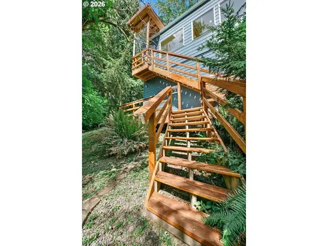 269 N Lamonti Drive Otis OR 97368