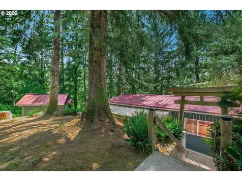 269 N Lamonti Drive Otis OR 97368