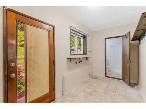 5713 Lewis River Road Ariel WA 98603