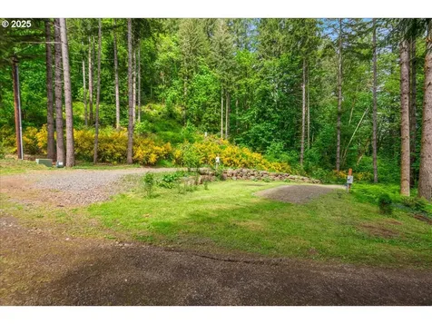 5713 Lewis River Road Ariel WA 98603