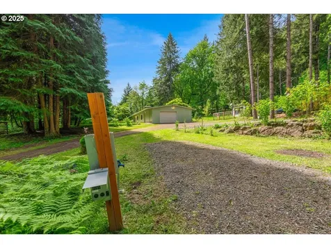 5713 Lewis River Road Ariel WA 98603