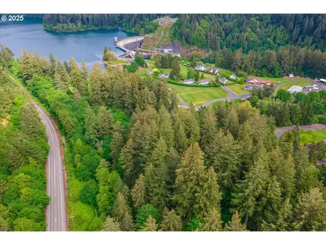 5713 Lewis River Road Ariel WA 98603